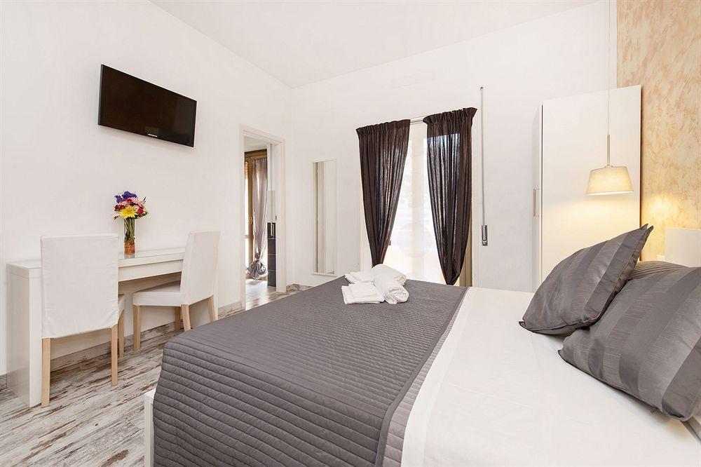 De Guestibus Otel Roma Dış mekan fotoğraf
