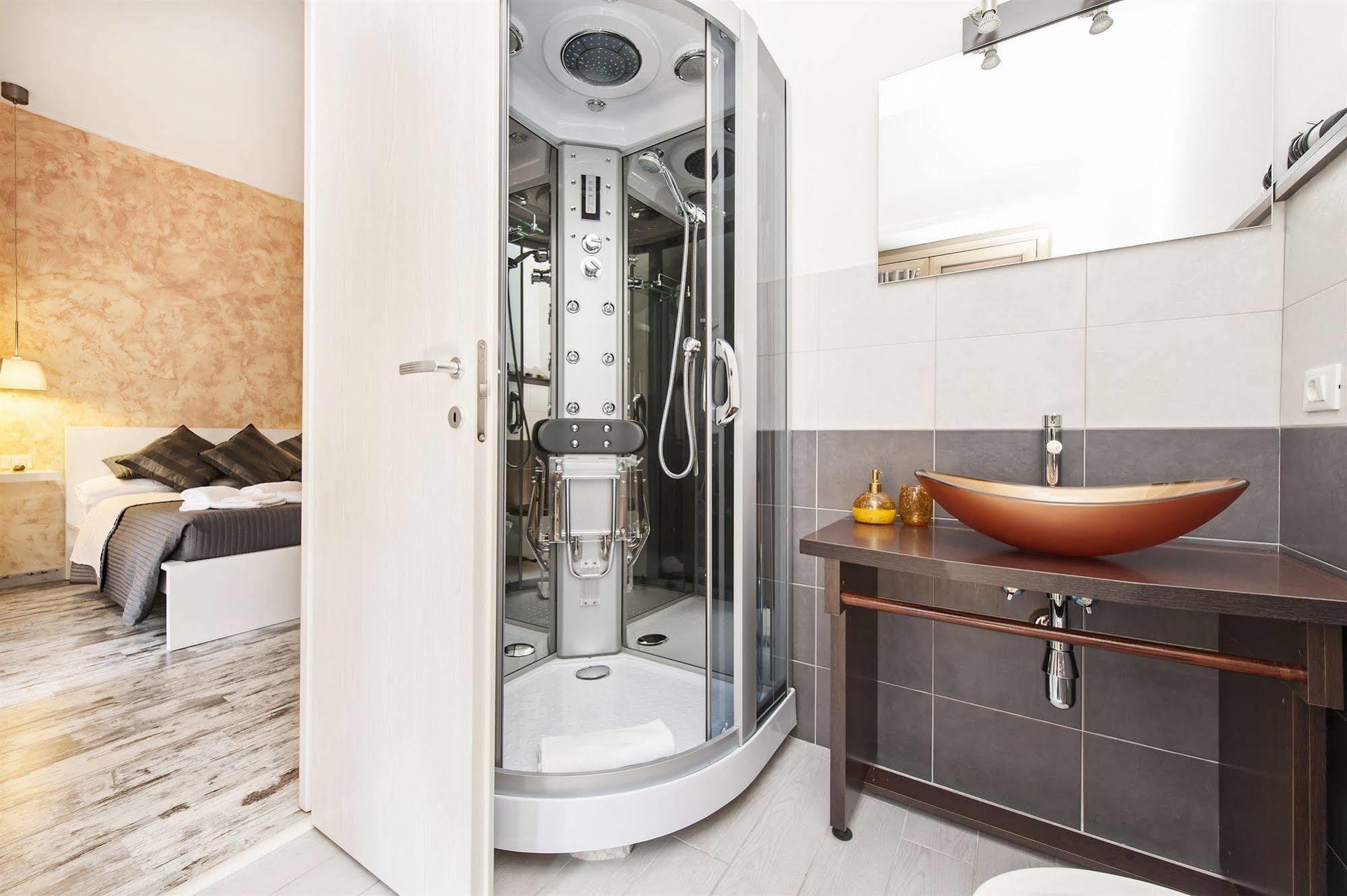 De Guestibus Otel Roma Dış mekan fotoğraf