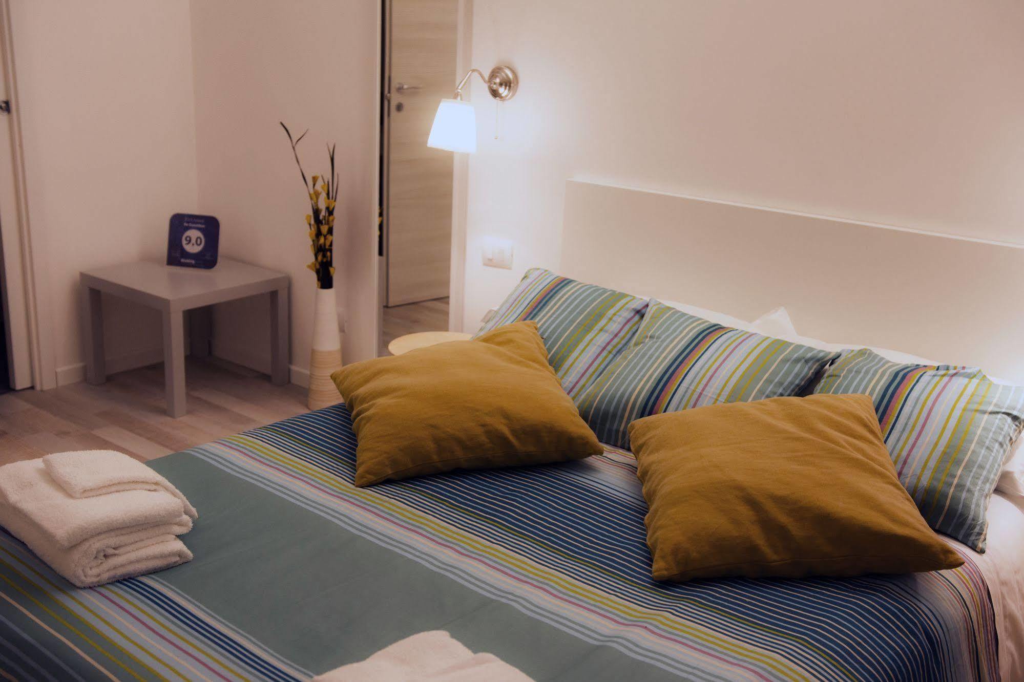 De Guestibus Otel Roma Dış mekan fotoğraf
