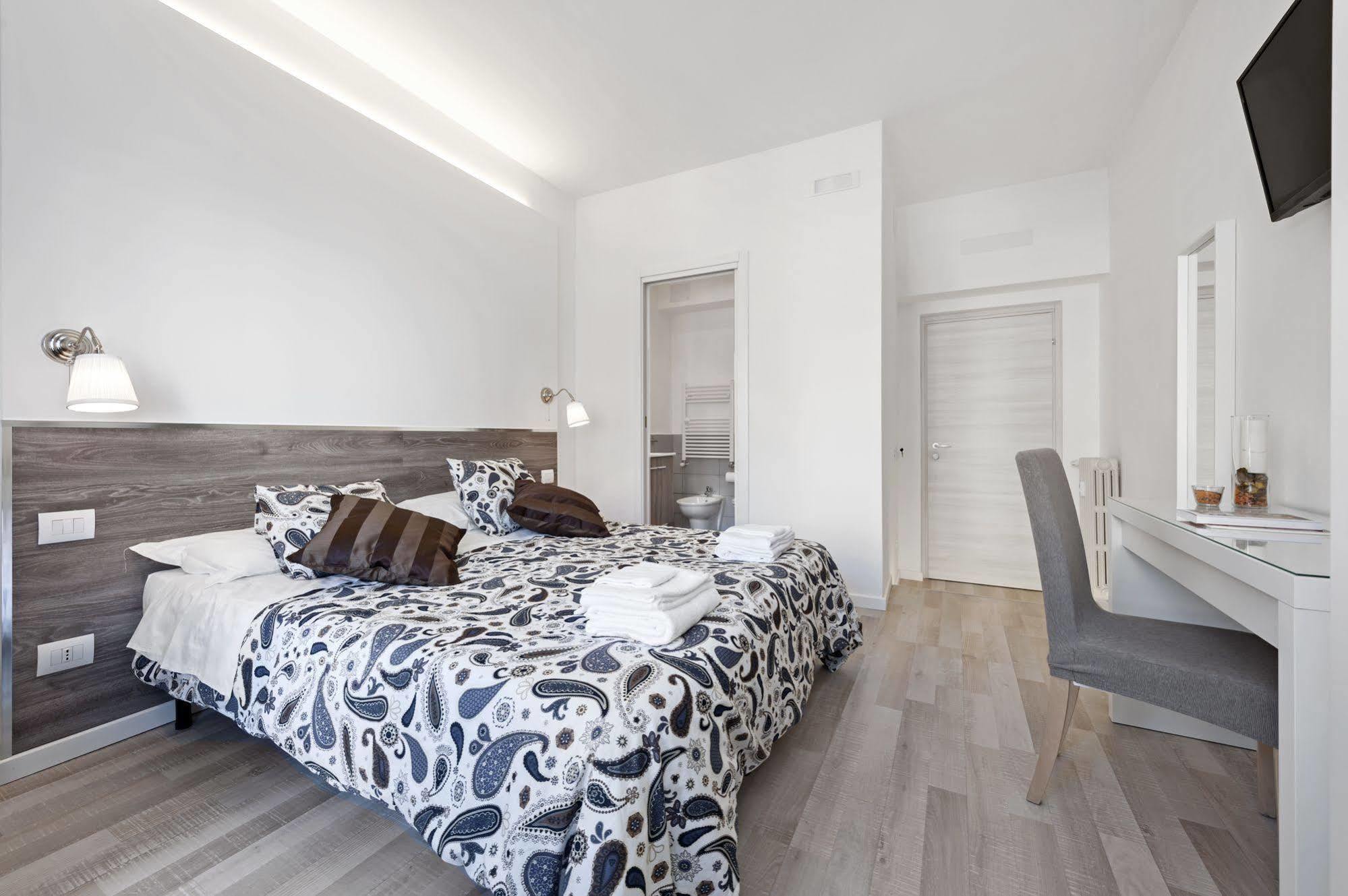 De Guestibus Otel Roma Dış mekan fotoğraf